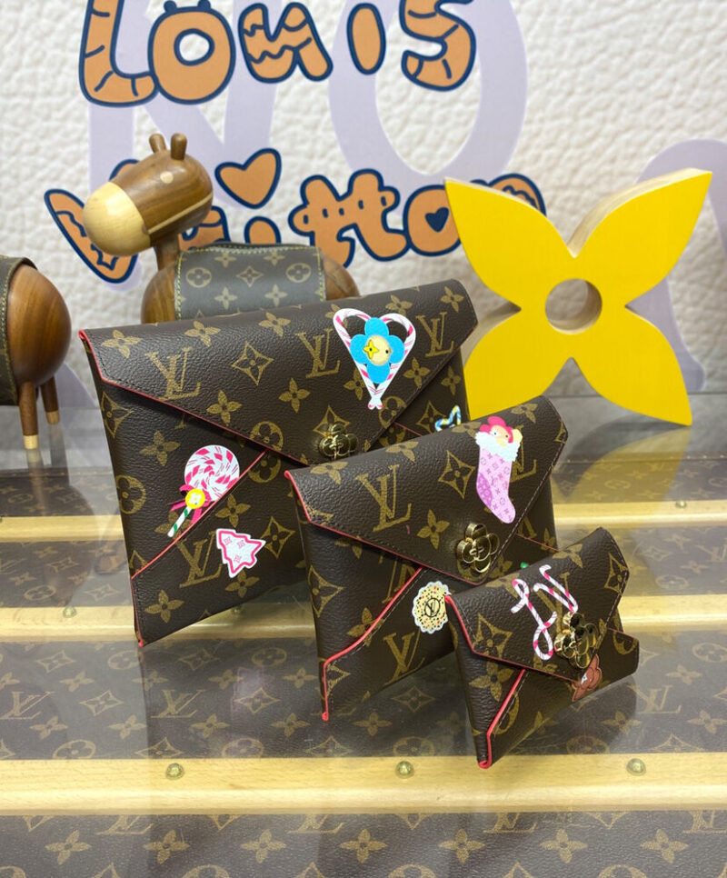 Louis Vuitton Kirigami Pochette M12203 Brown